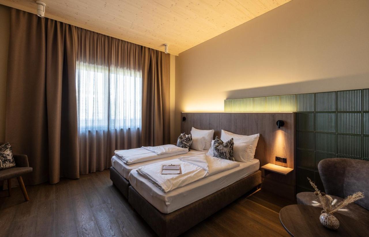 Hafnerhotel - Das Kachelofen-Wohlfuehlhotel Визелбург Екстериор снимка