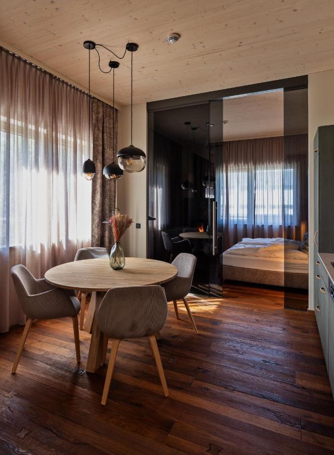 Hafnerhotel - Das Kachelofen-Wohlfuehlhotel Визелбург Екстериор снимка